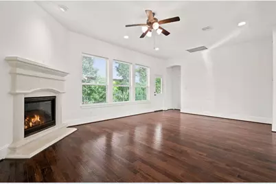 6 Sleeping Colt Place, The Woodlands, TX 77389 - Photo 14