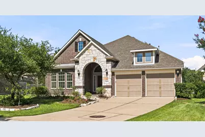 6 Sleeping Colt Place, The Woodlands, TX 77389 - Photo 2