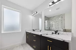 1938 Laverne St, Houston, TX 77080 - Photo 30
