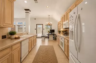4312 Running Pine Dr, League City, TX 77573 - Photo 10