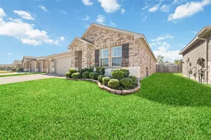 24323 Winchelsea Ln, Spring, TX 77389 - Photo 2