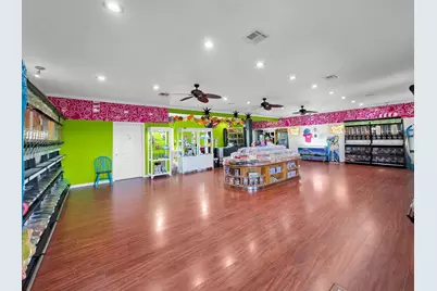 2570 Highway 87, Crystal Beach, TX 77650 - Photo 14