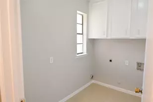 10127 Sagegate Dr, Houston, TX 77089 - Photo 18