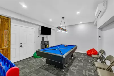 2811 Sealy Street, Galveston, TX 77550 - Photo 34
