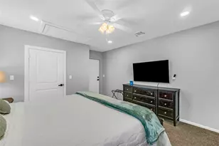 2811 Sealy St, Galveston, TX 77550 - Photo 24