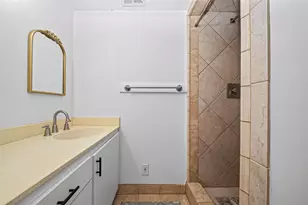 3731 Drake St, Houston, TX 77005 - Photo 30