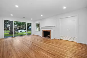 3731 Drake St, Houston, TX 77005 - Photo 2
