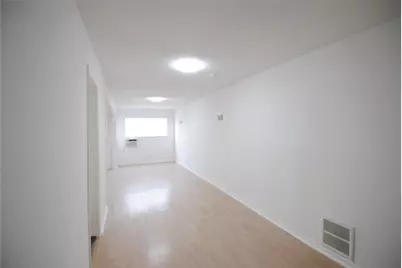 6207 Grandvale Drive, Houston, TX 77072 - Photo 8