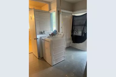707 Avenue J, Huntsville, TX 77320 - Photo 12