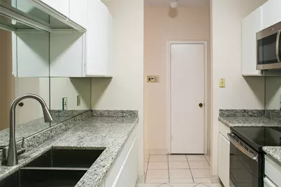 3098 Holly Hall Street #3098, Houston, TX 77054 - Photo 12