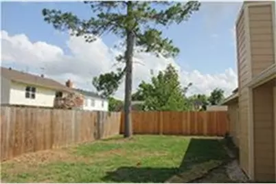 8515 Cookglass Drive, Houston, TX 77072 - Photo 10