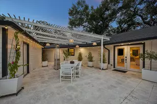 8518 Westview Dr, Houston, TX 77055 - Photo 34