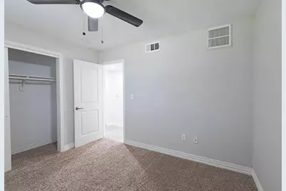 132 Oyster Creek Drive #73, Lake Jackson, TX 77566 - Photo 8