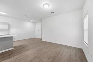 319 N Carolina St, Houston, TX 77029 - Photo 4