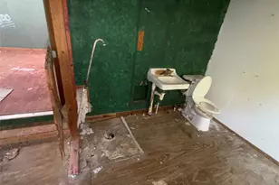 19145 Mount Pleasant Rd, Montgomery, TX 77356 - Photo 2