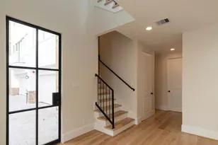 3821 N Braeswood Blvd, Houston, TX 77025 - Photo 2