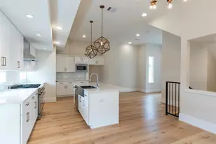 3821 N Braeswood Blvd, Houston, TX 77025 - Photo 4