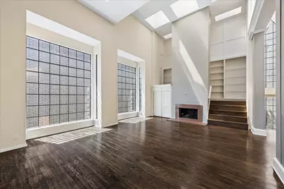 1605 Potomac Drive #E, Houston, TX 77057 - Photo 2