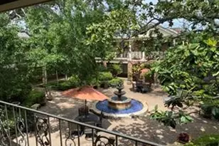 2727 Briarhurst Dr, Houston, TX 77057 - Photo 12