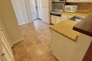 2727 Briarhurst Dr, Houston, TX 77057 - Photo 2