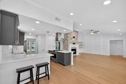 9906 Sageglow Drive, Houston, TX 77089 - Photo 14