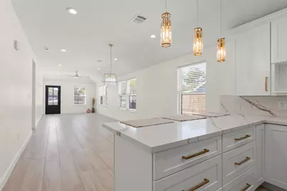 729 Caperton Street, Houston, TX 77022 - Photo 10