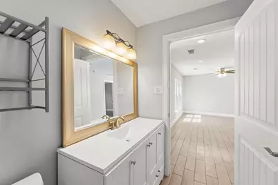 729 Caperton Street, Houston, TX 77022 - Photo 34