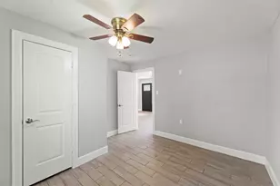 729 Caperton St, Houston, TX 77022 - Photo 38