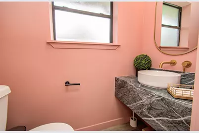 10402 Hazelhurst Drive, Houston, TX 77043 - Photo 36