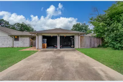 10402 Hazelhurst Drive, Houston, TX 77043 - Photo 44