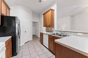 15814 Collinsville Dr, Tomball, TX 77377 - Photo 14