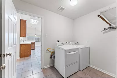 15814 Collinsville Drive, Tomball, TX 77377 - Photo 18