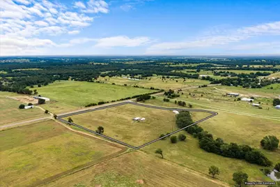 1620 E Fm 696, Lexington, TX 78947 - Photo 12