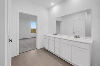 3102 Emerald Hills Drive, Angleton, TX 77515 - Photo 10