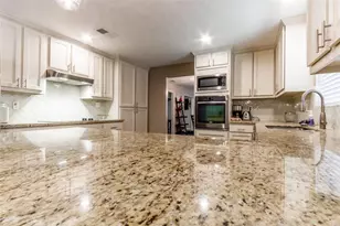 584 Elm St, Prairie View, TX 77484 - Photo 6