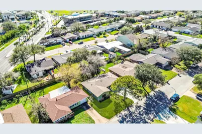 117 Tuna Avenue, Galveston, TX 77550 - Photo 32