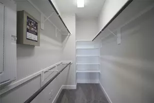 11917 Oakmont Valley Trace, Houston, TX 77051 - Photo 24