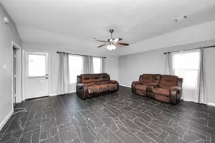 7814 Talladega Springs Ln, Richmond, TX 77407 - Photo 10