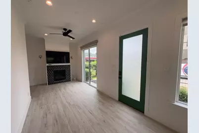 1423 Holly Street, Houston, TX 77007 - Photo 2