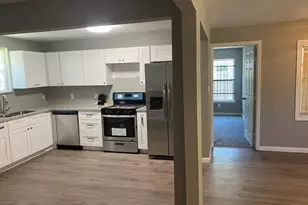 5962 Southwind St, Houston, TX 77033 - Photo 6