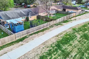 7282 Shady Corners Ln, Houston, TX 77040 - Photo 44