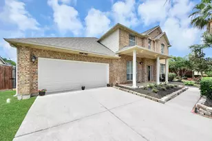 17714 Lakes of Pine Forest Dr, Houston, TX 77084 - Photo 2