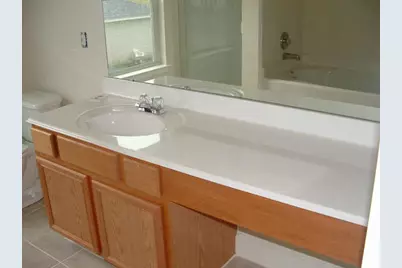 2860 Morningmist Lane, League City, TX 77573 - Photo 10