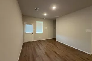 9392 Hard Rock Rd, Conroe, TX 77303 - Photo 6