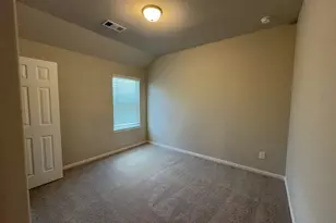9392 Hard Rock Rd, Conroe, TX 77303 - Photo 16