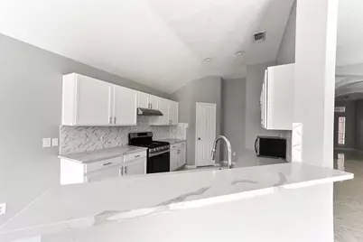 1211 Peacham Court, Fresno, TX 77545 - Photo 10