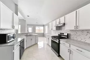 1211 Peacham Ct, Fresno, TX 77545 - Photo 2