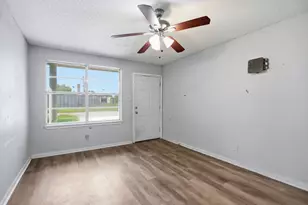 4211 Hartsville Rd, Houston, TX 77047 - Photo 8