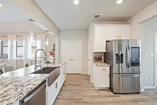 7802 Bellwick Ct, Pasadena, TX 77505 - Photo 16