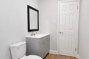 10910 Fullerton Dr, Houston, TX 77043 - Photo 8